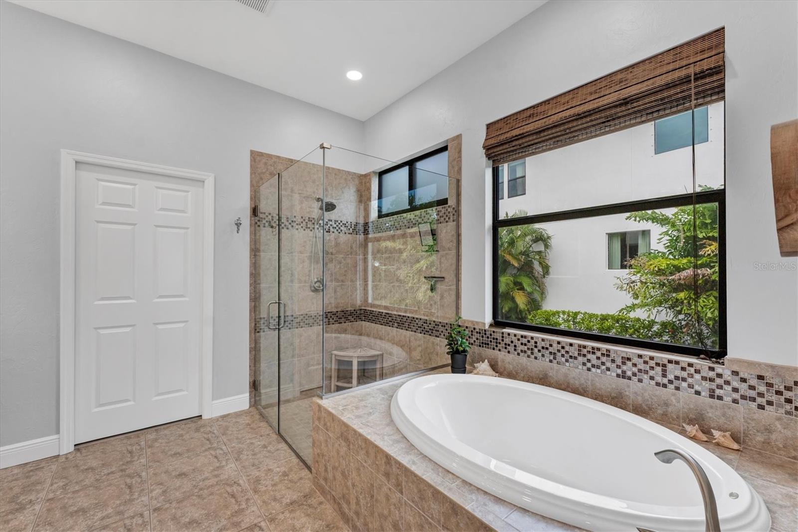 5819 TITLE ROW DR, BRADENTON, FL, 34210