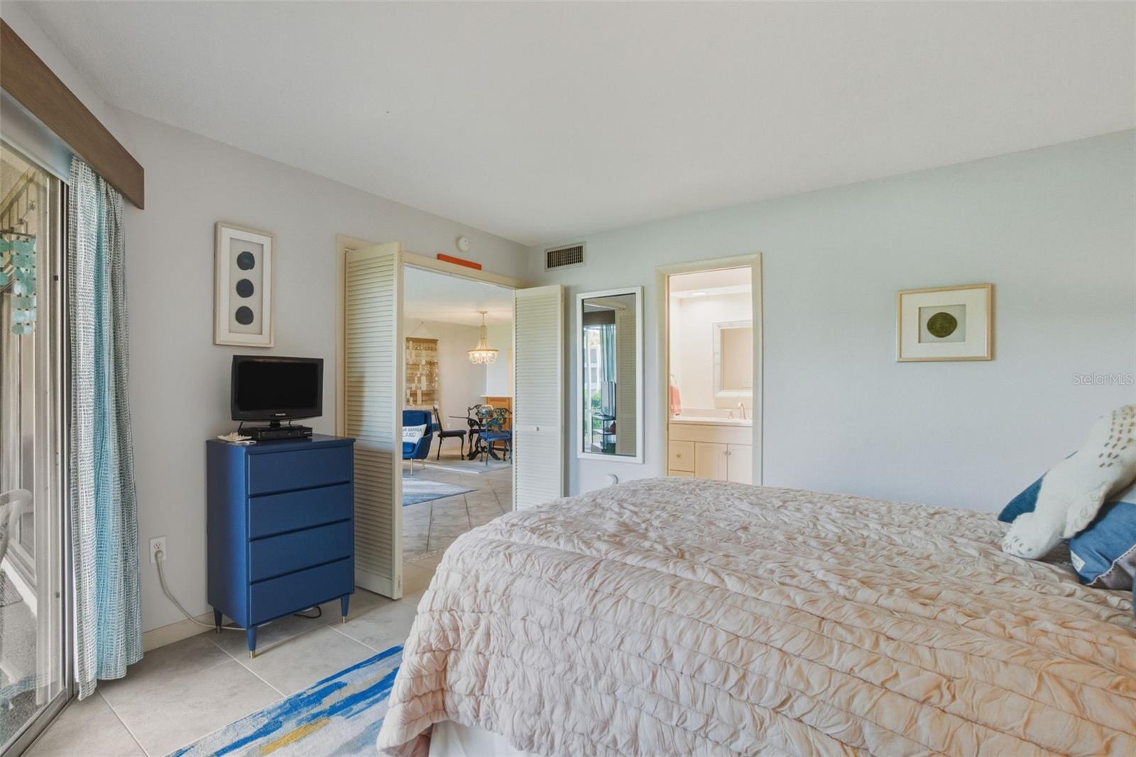 725 MANATEE AVE #725, HOLMES BEACH, FL, 34217