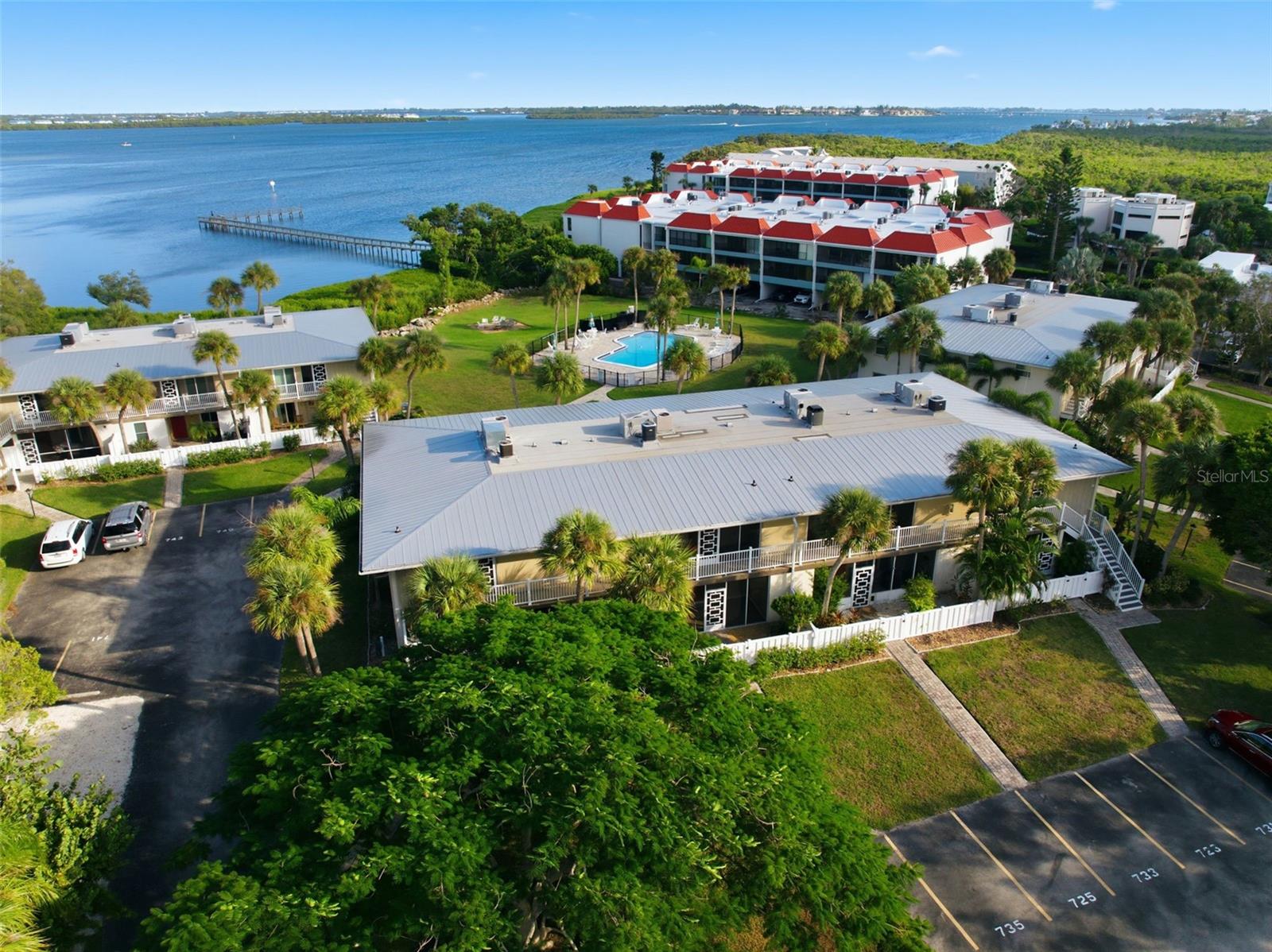 725 MANATEE AVE #725, HOLMES BEACH, FL, 34217