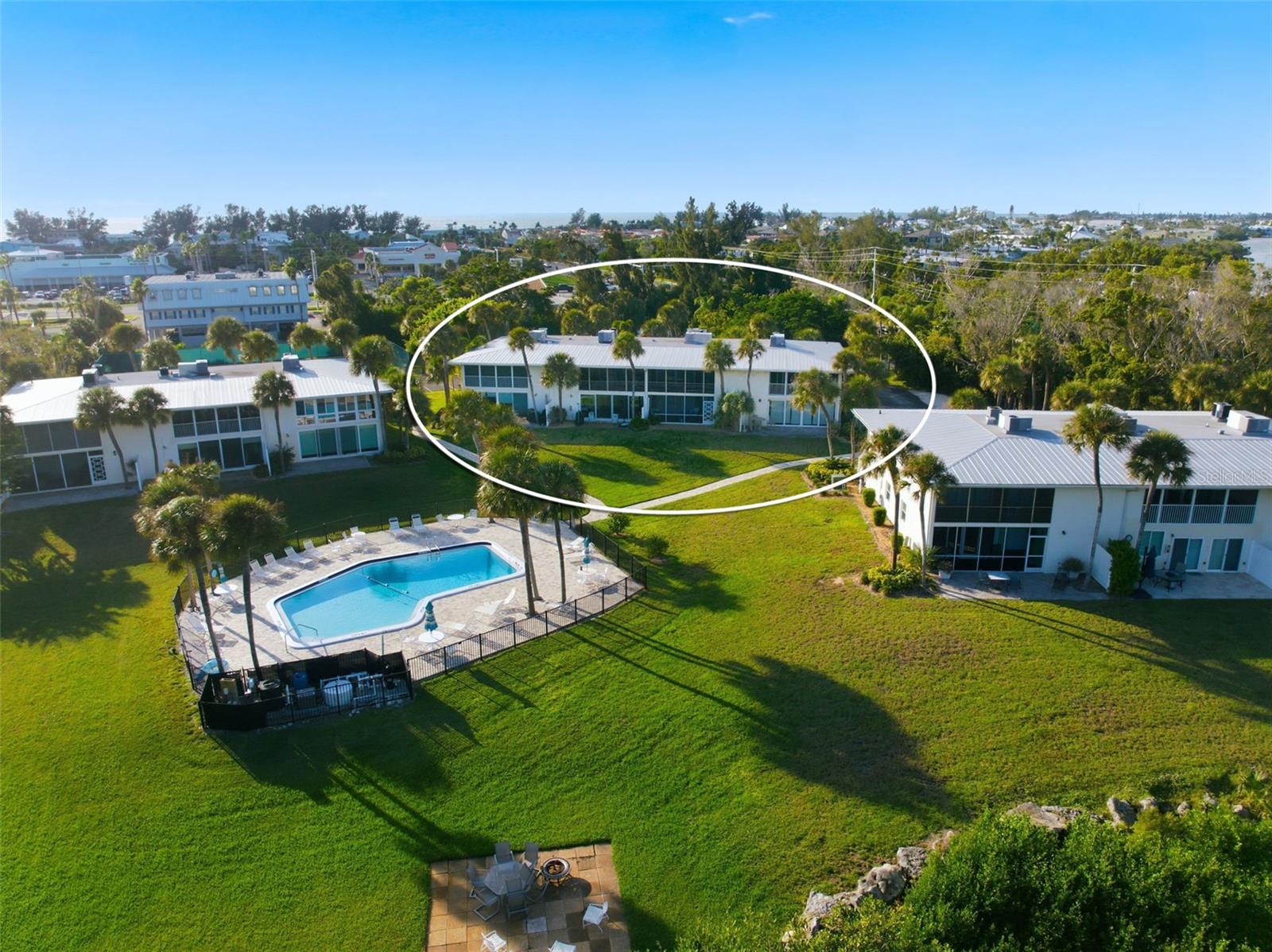 725 MANATEE AVE #725, HOLMES BEACH, FL, 34217