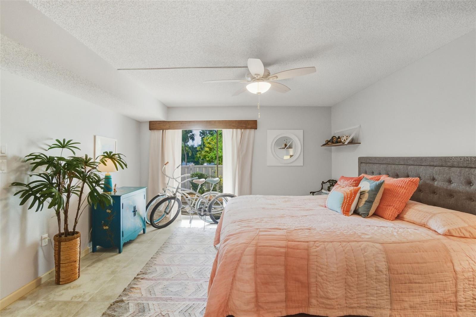 725 MANATEE AVE #725, HOLMES BEACH, FL, 34217