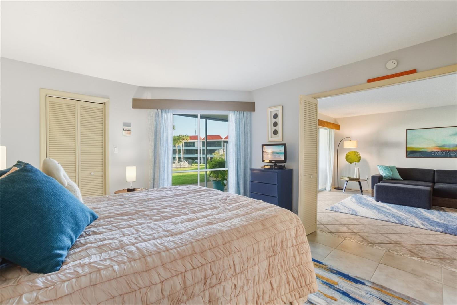 725 MANATEE AVE #725, HOLMES BEACH, FL, 34217