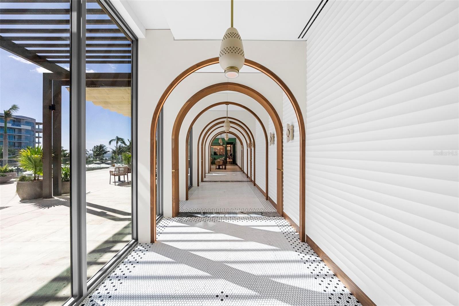 A4665800 Property Photo