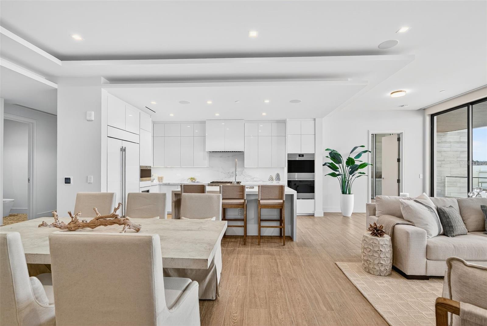 A4665800 Property Photo