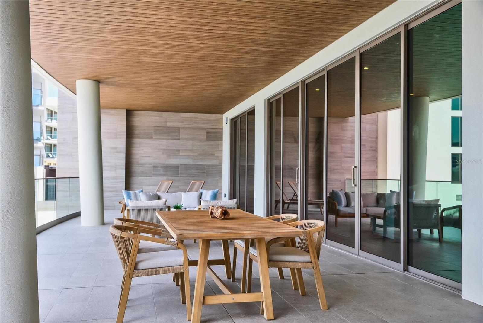 A4665800 Property Photo