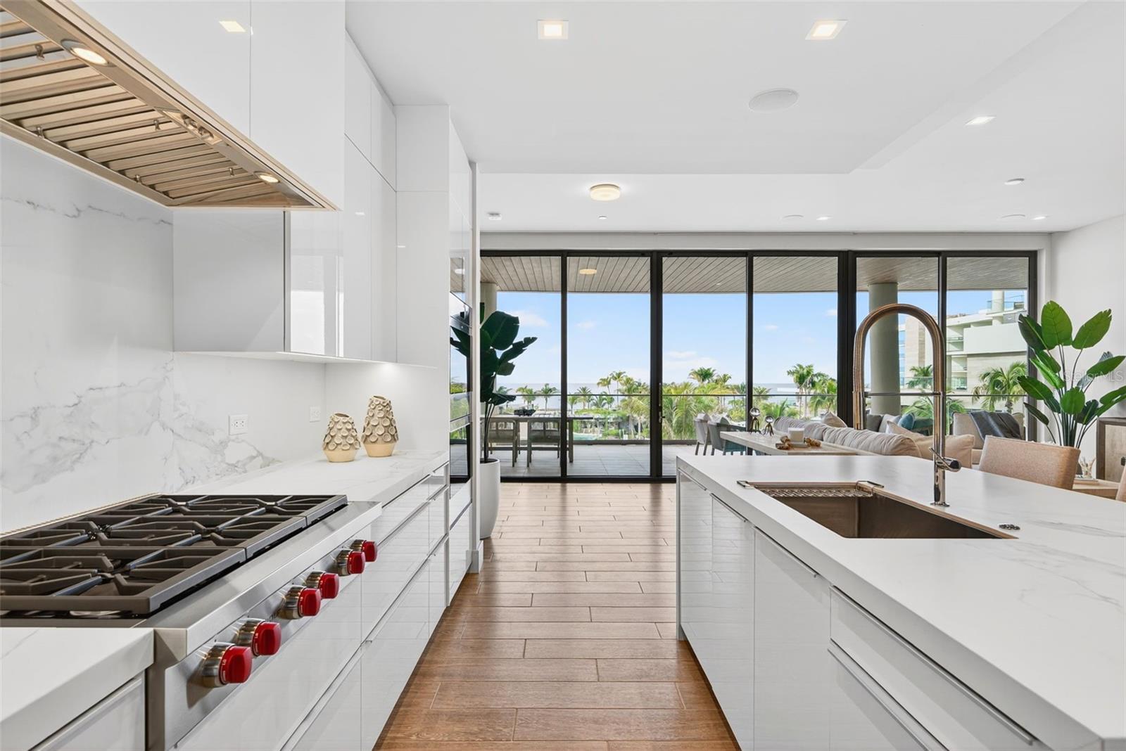 A4665800 Property Photo