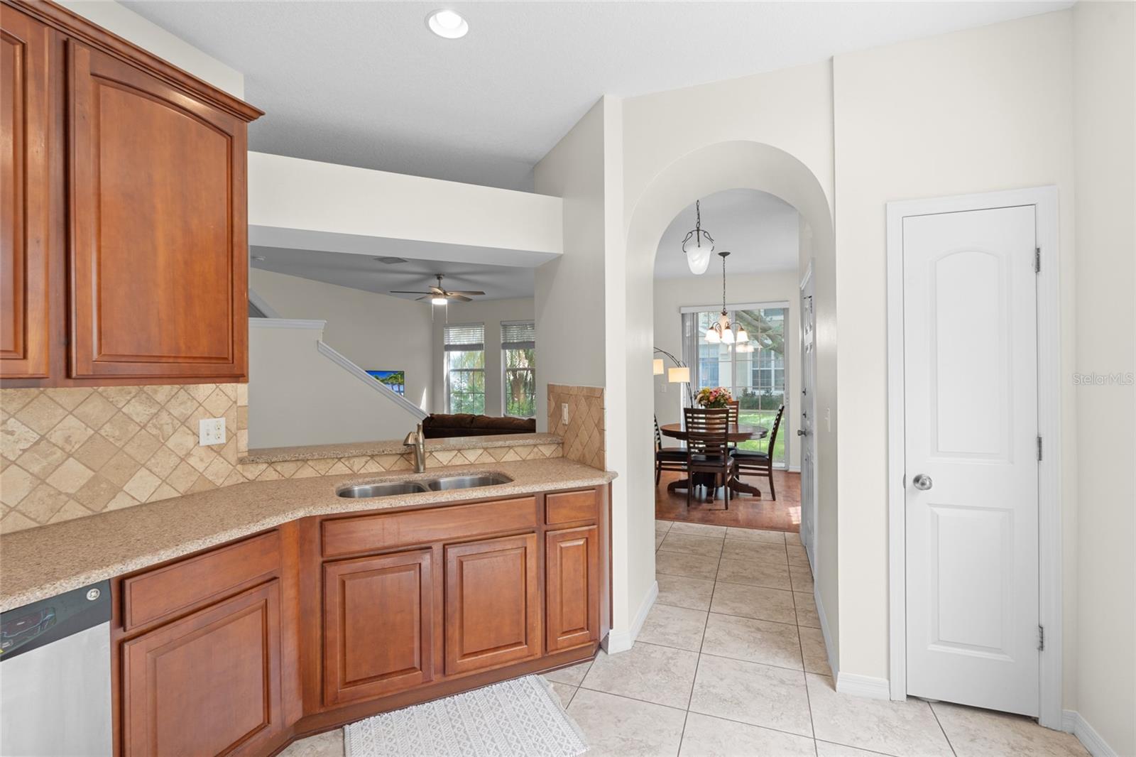 6714 BREEZY PALM DR, RIVERVIEW, FL, 33578