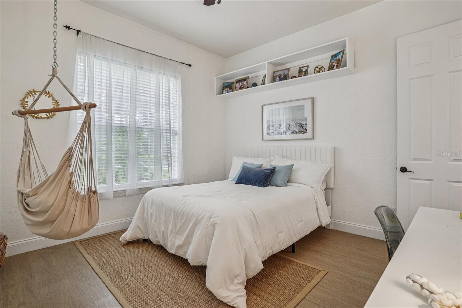 656 LONG LAKE DR, OVIEDO, FL, 32765