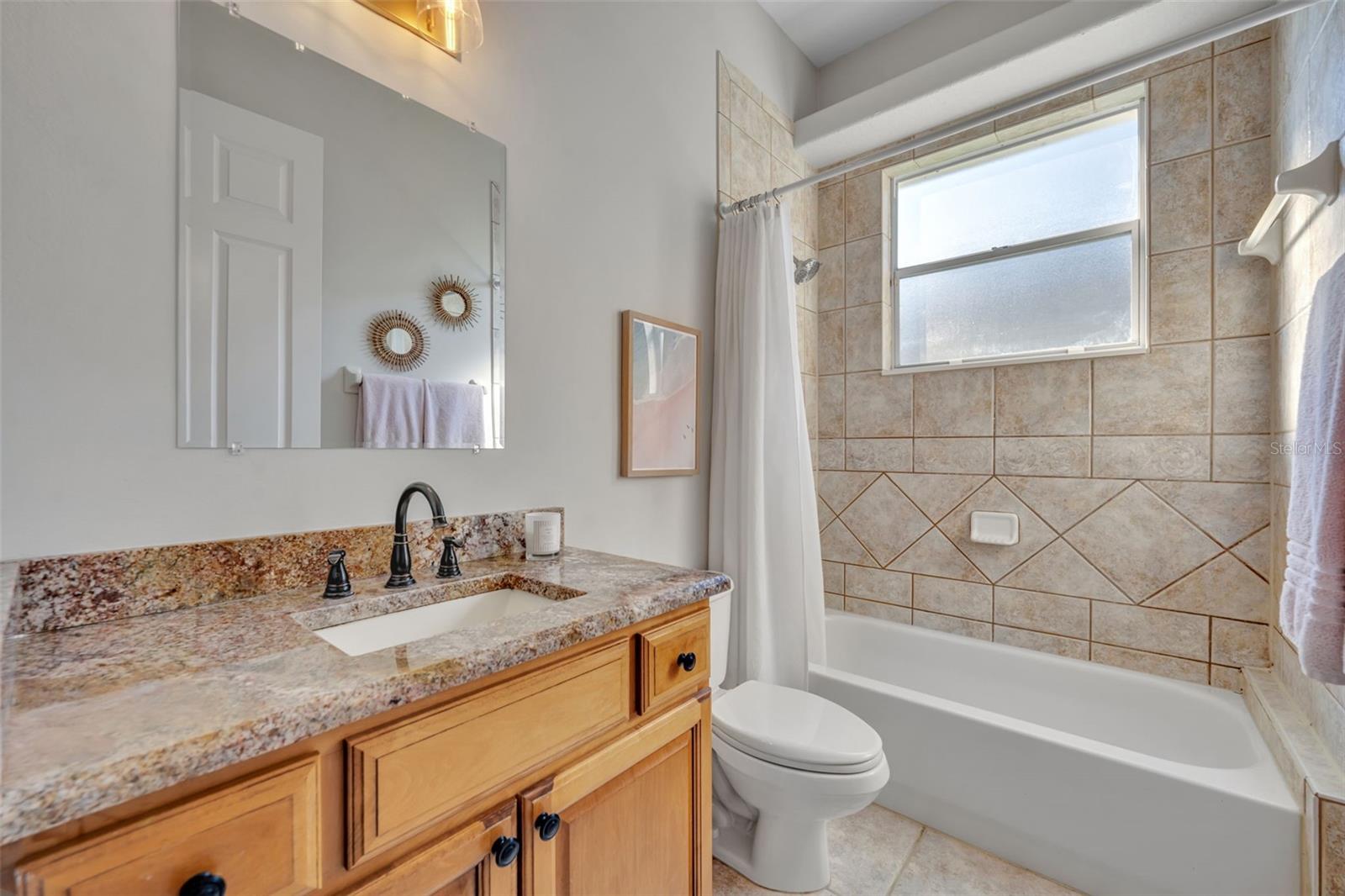 656 LONG LAKE DR, OVIEDO, FL, 32765