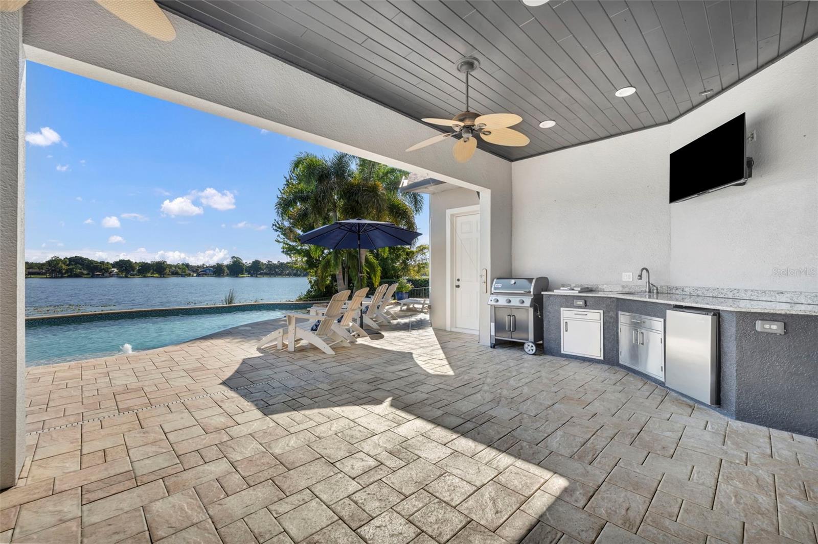 656 LONG LAKE DR, OVIEDO, FL, 32765