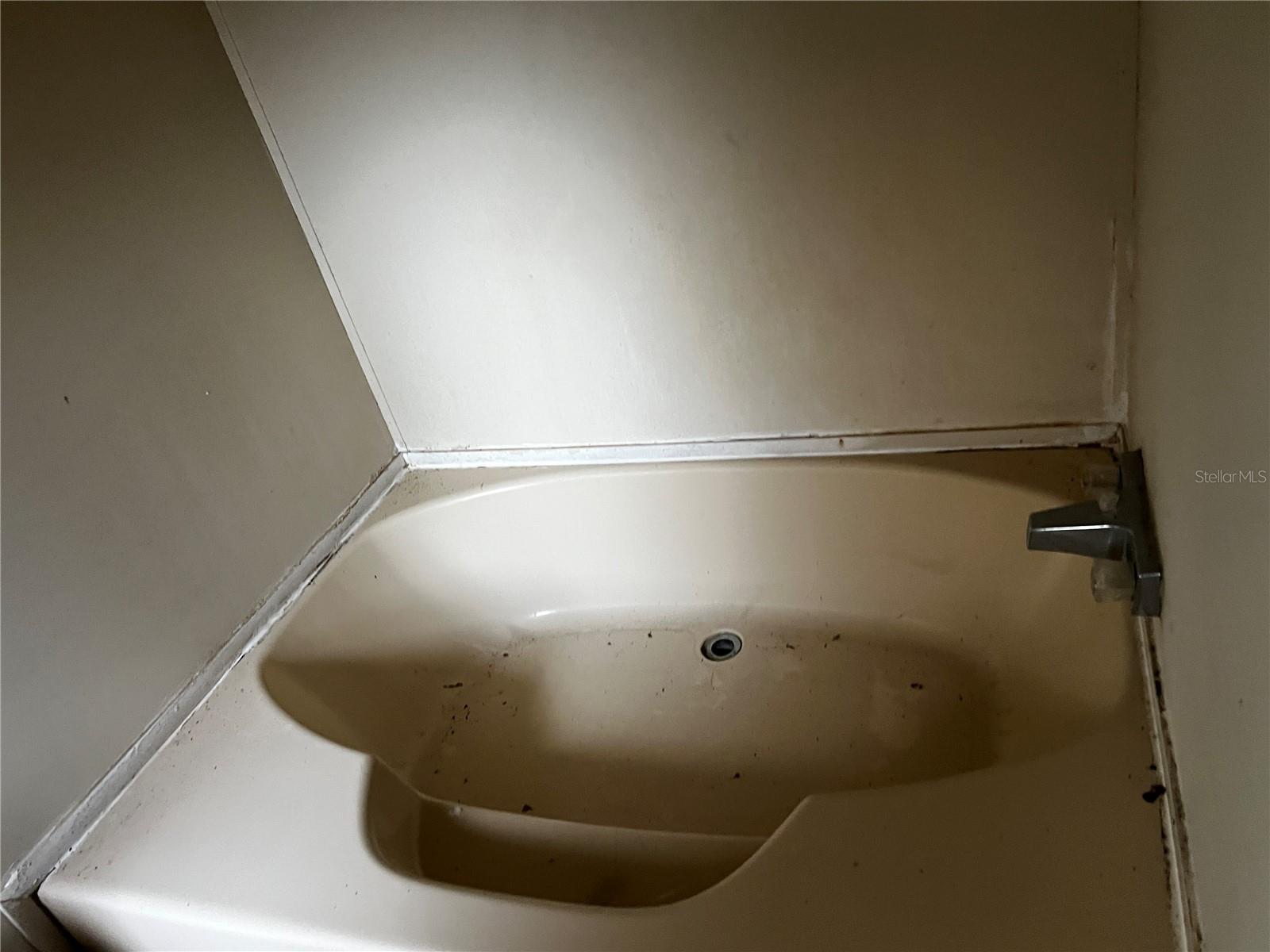 GC534195 Property Photo