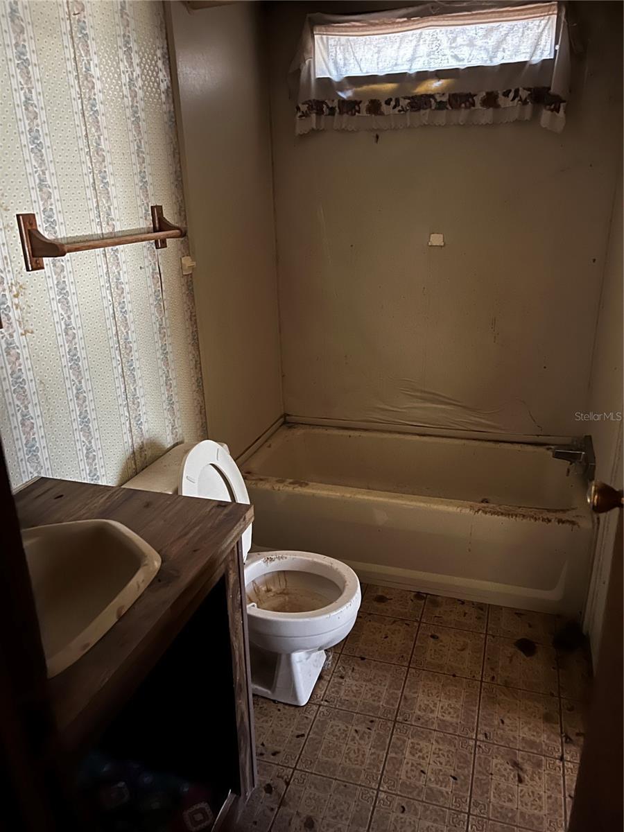 GC534195 Property Photo