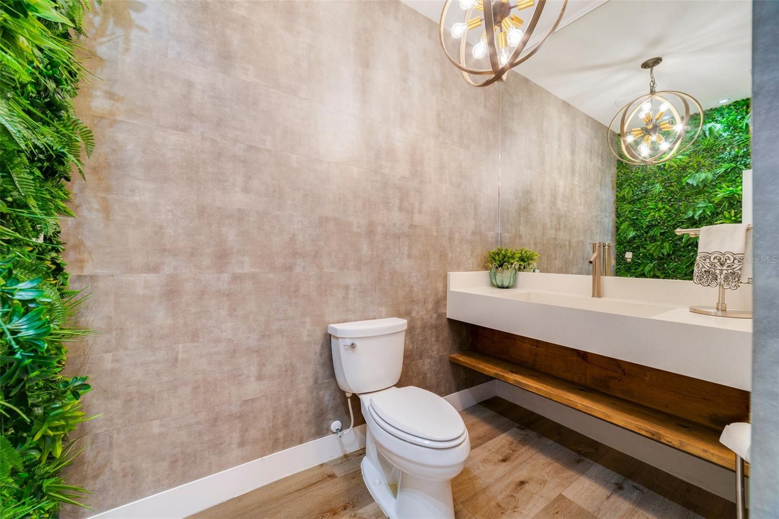 8452 CHILTON DR, ORLANDO, FL, 32836