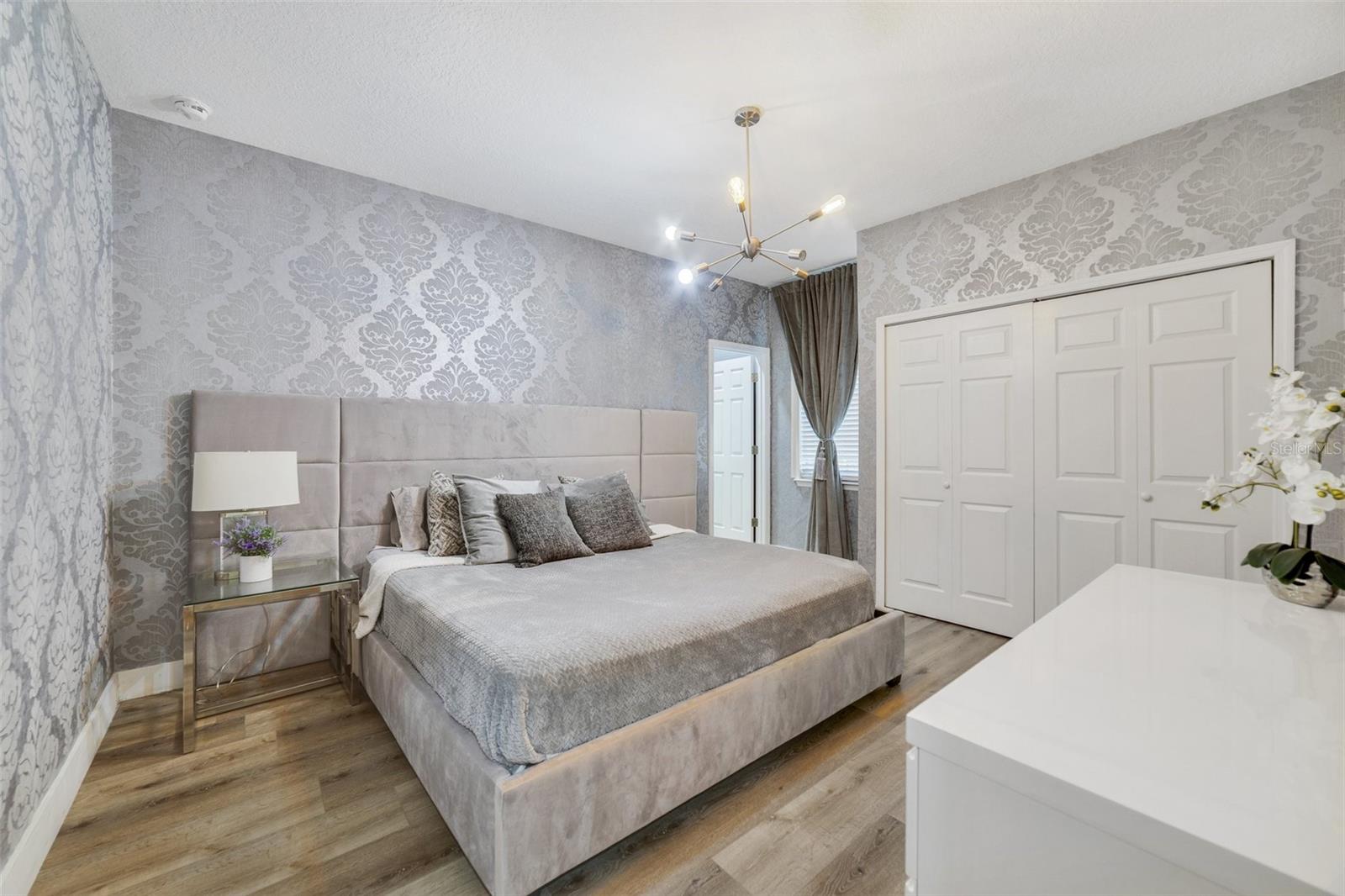 8452 CHILTON DR, ORLANDO, FL, 32836