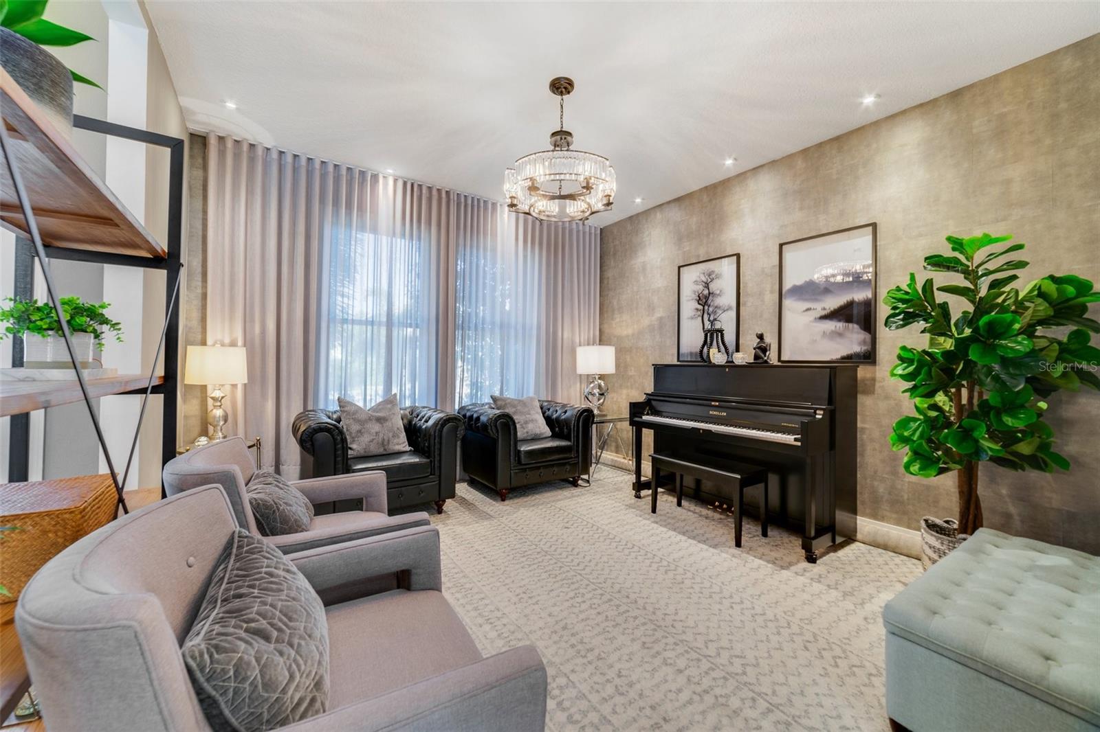 8452 CHILTON DR, ORLANDO, FL, 32836