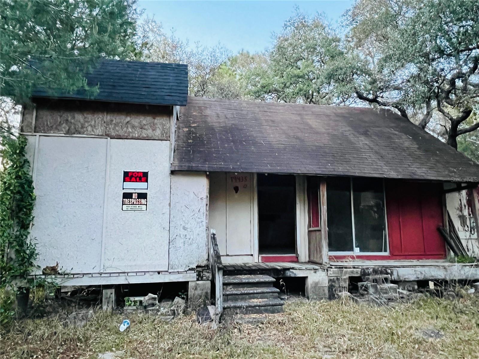 O6346336 Property Photo