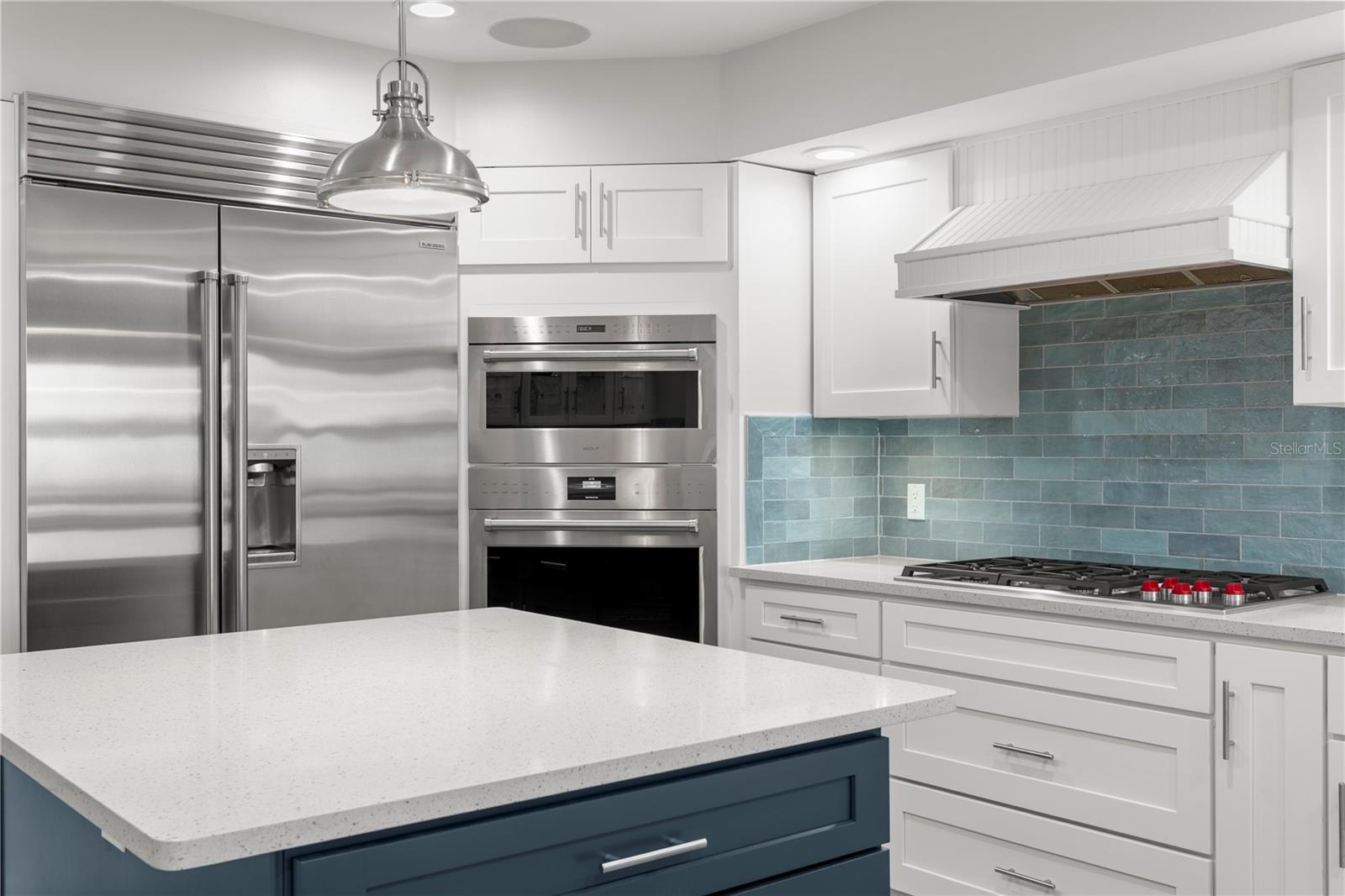 TB8430107 Property Photo