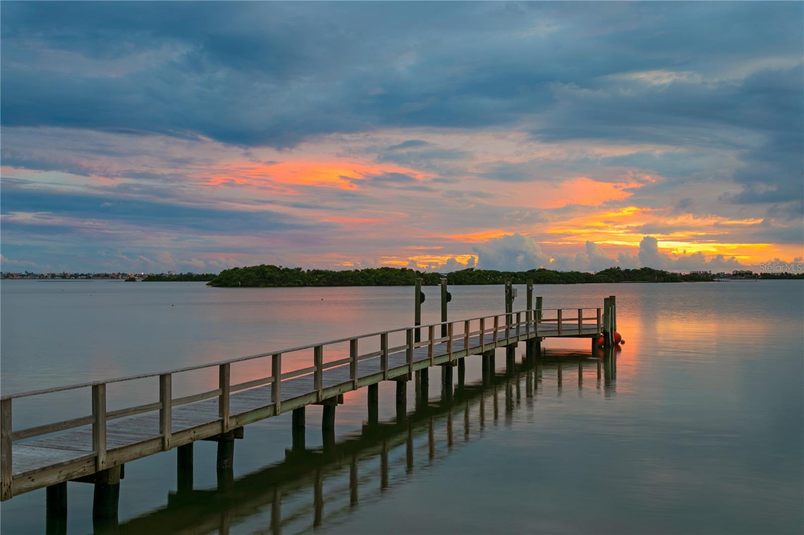 TB8430107 Property Photo