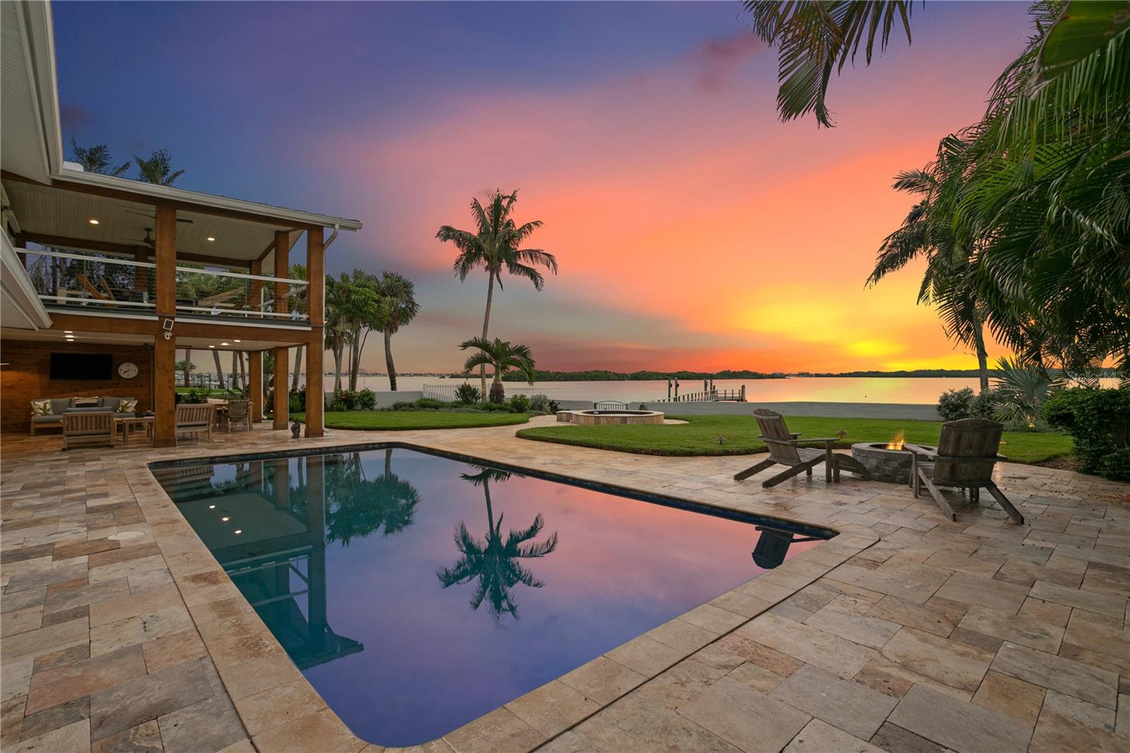 TB8430107 Property Photo