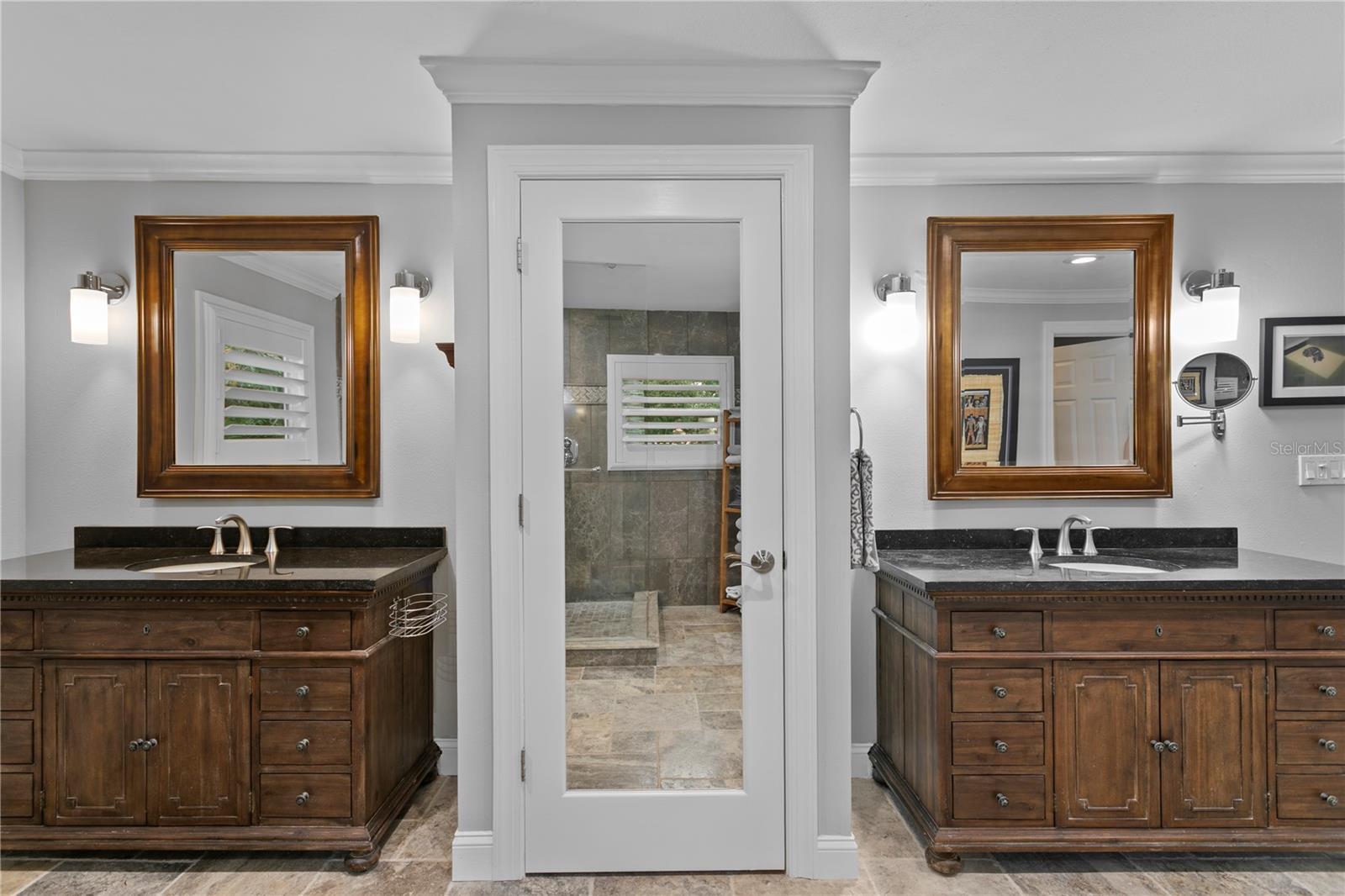 TB8430107 Property Photo