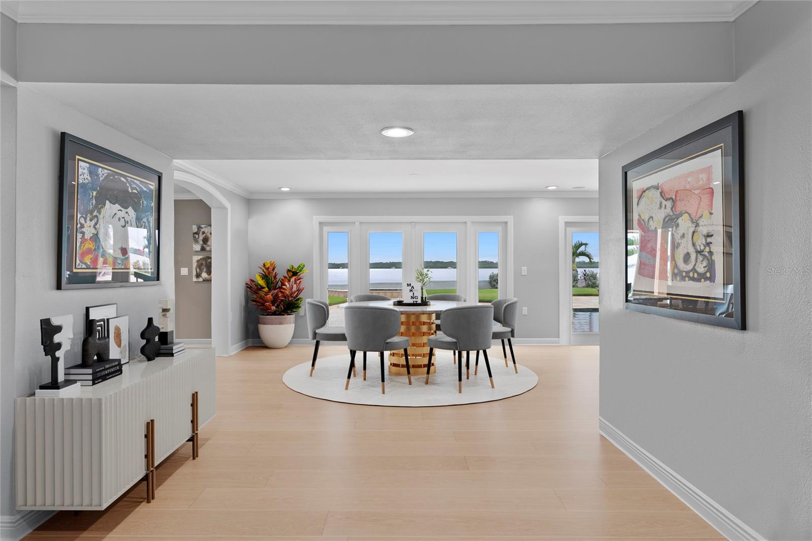 TB8430107 Property Photo