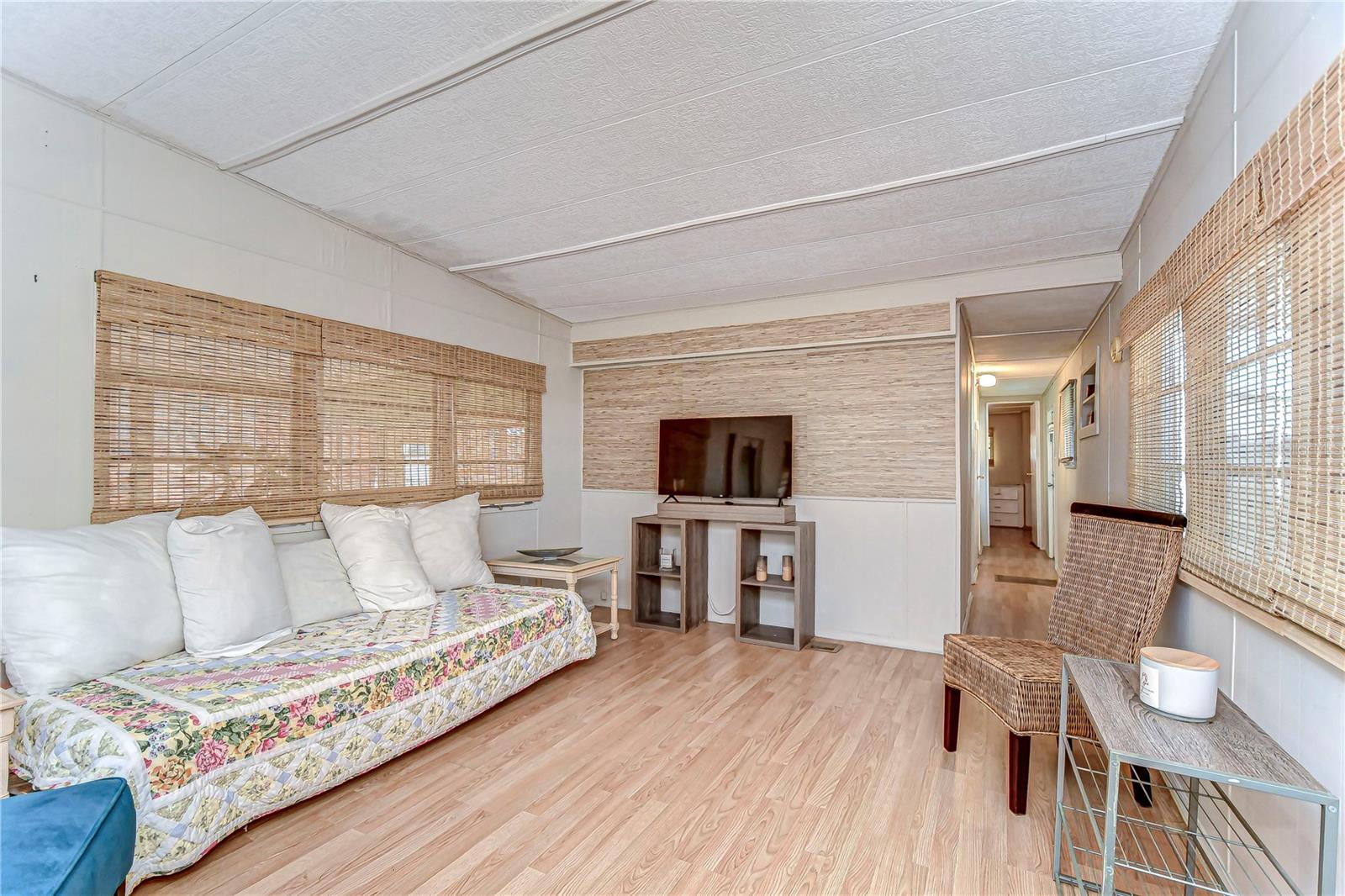 TB8430131 Property Photo