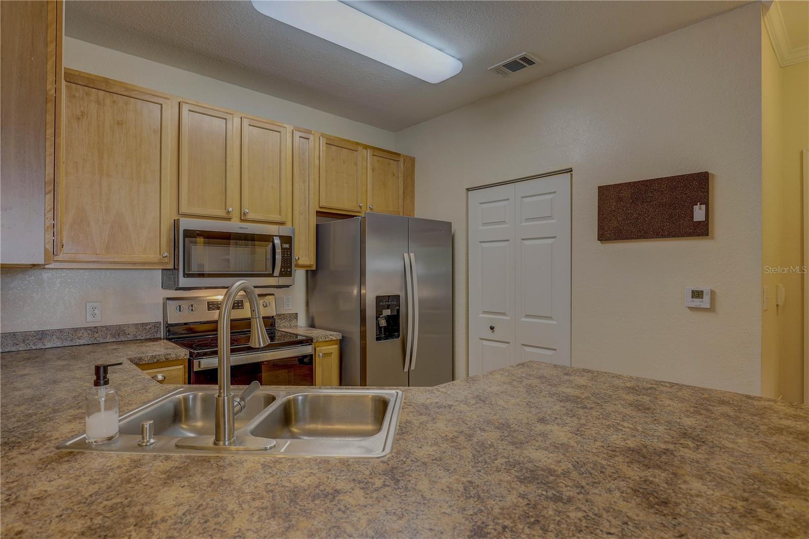 2407 COURTNEY MEADOWS CT #103, TAMPA, FL, 33619