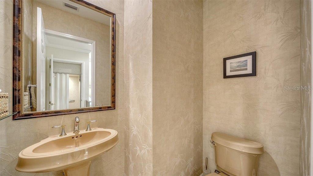 A4665841 Property Photo