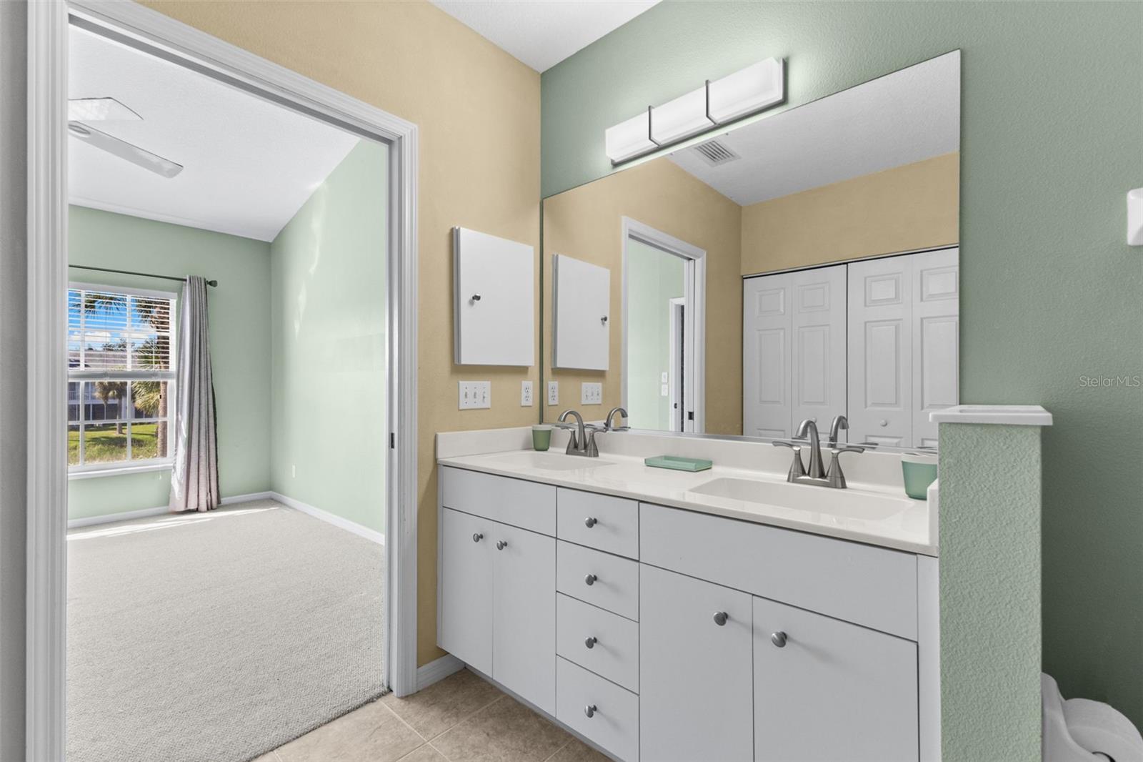 414 LAUREL LAKE DR #203, VENICE, FL, 34292