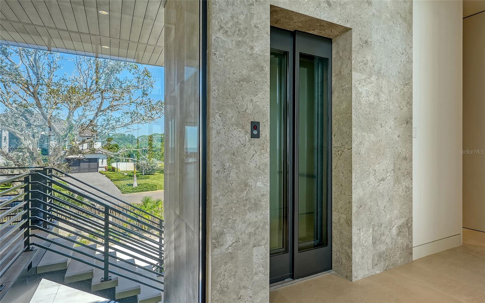 A4665863 Property Photo