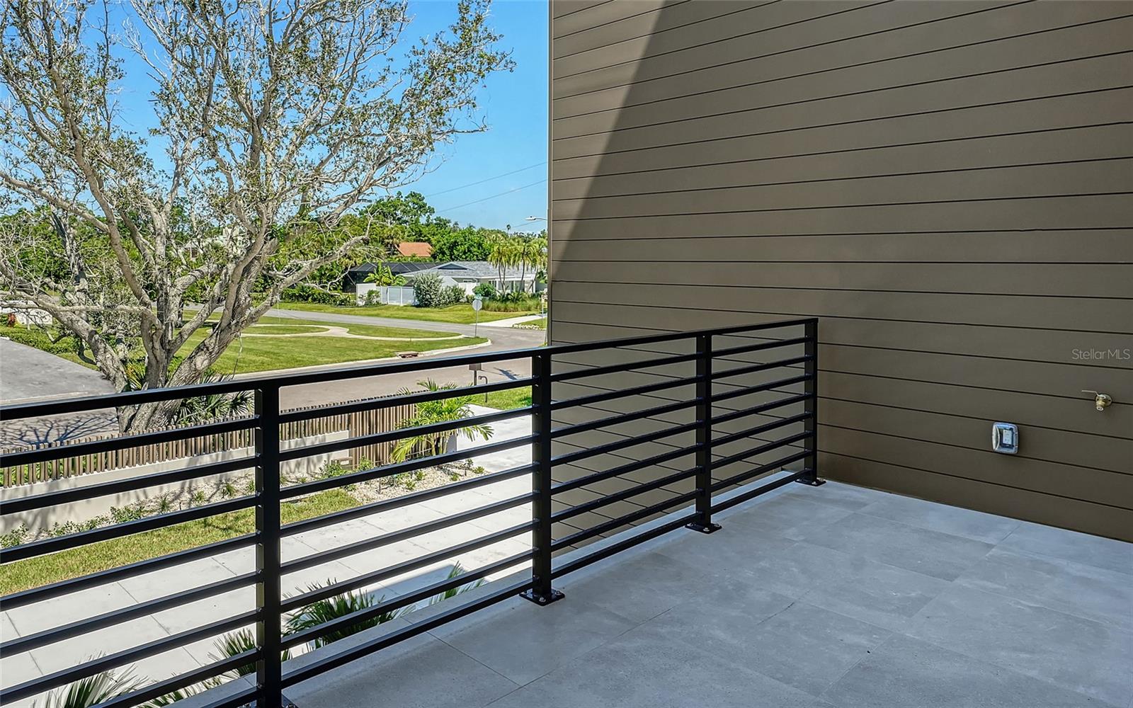 A4665863 Property Photo