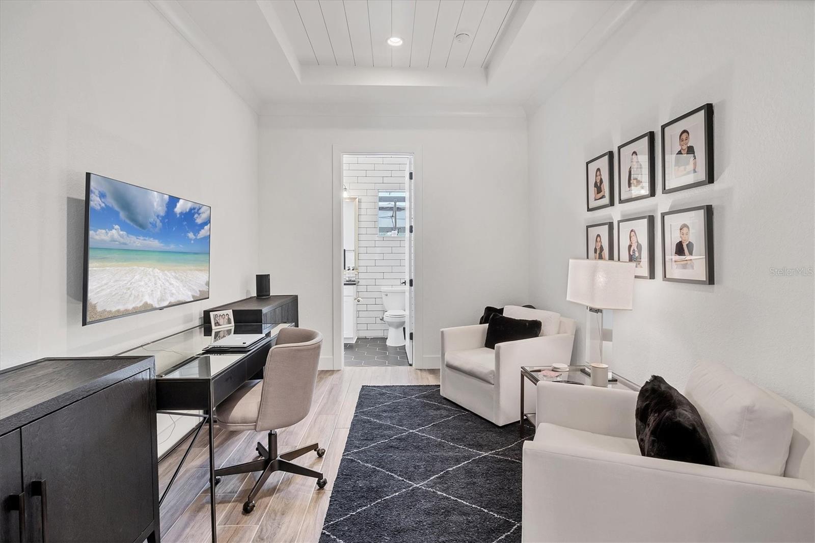 8195 REDONDA LOOP, LAKEWOOD RANCH, FL, 34202