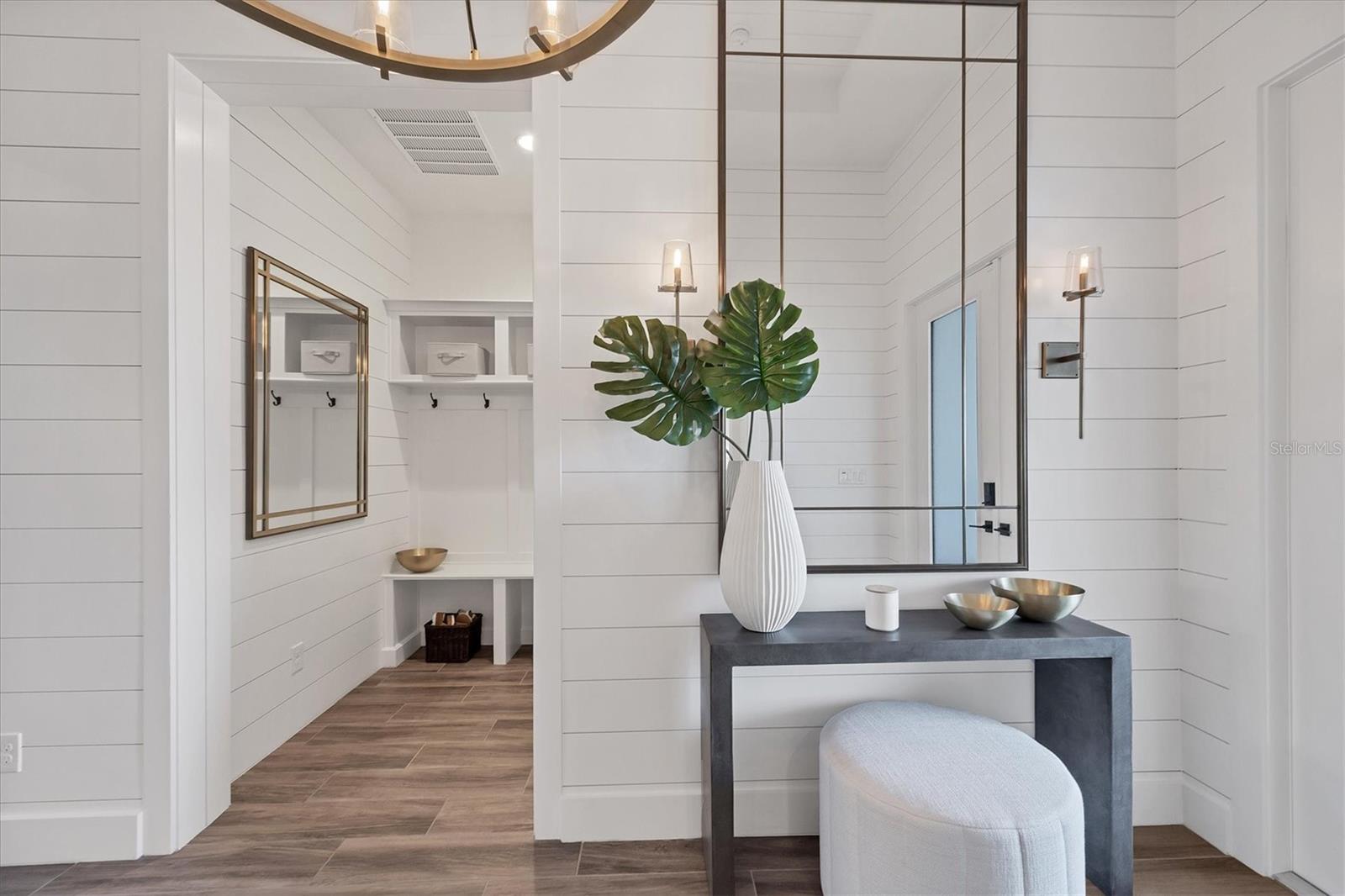 8195 REDONDA LOOP, LAKEWOOD RANCH, FL, 34202