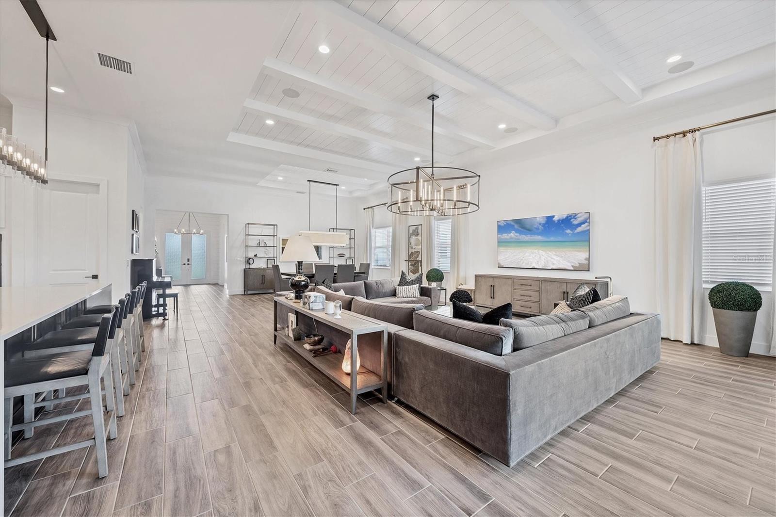 8195 REDONDA LOOP, LAKEWOOD RANCH, FL, 34202