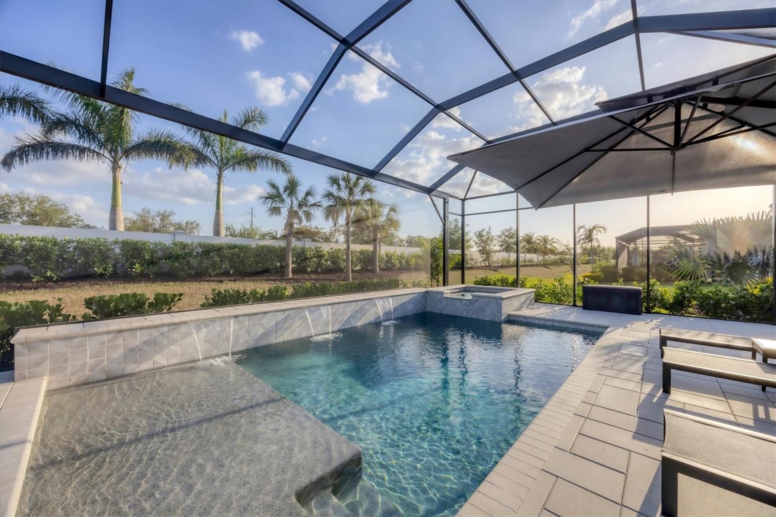 8195 REDONDA LOOP, LAKEWOOD RANCH, FL, 34202