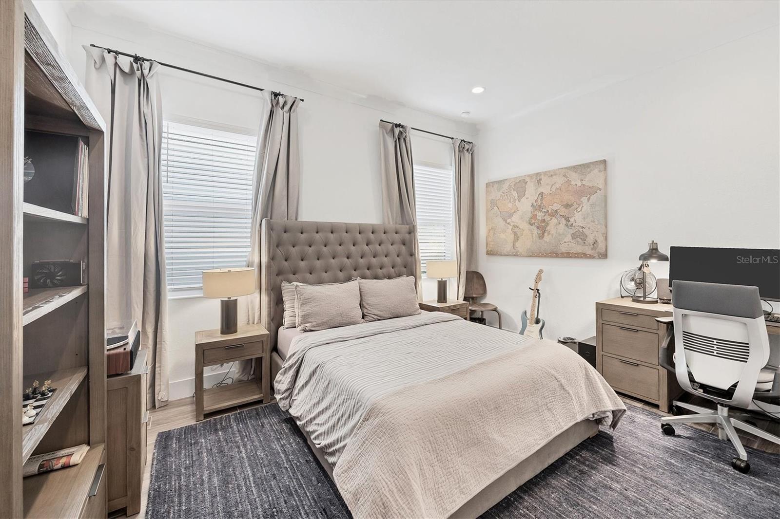 8195 REDONDA LOOP, LAKEWOOD RANCH, FL, 34202