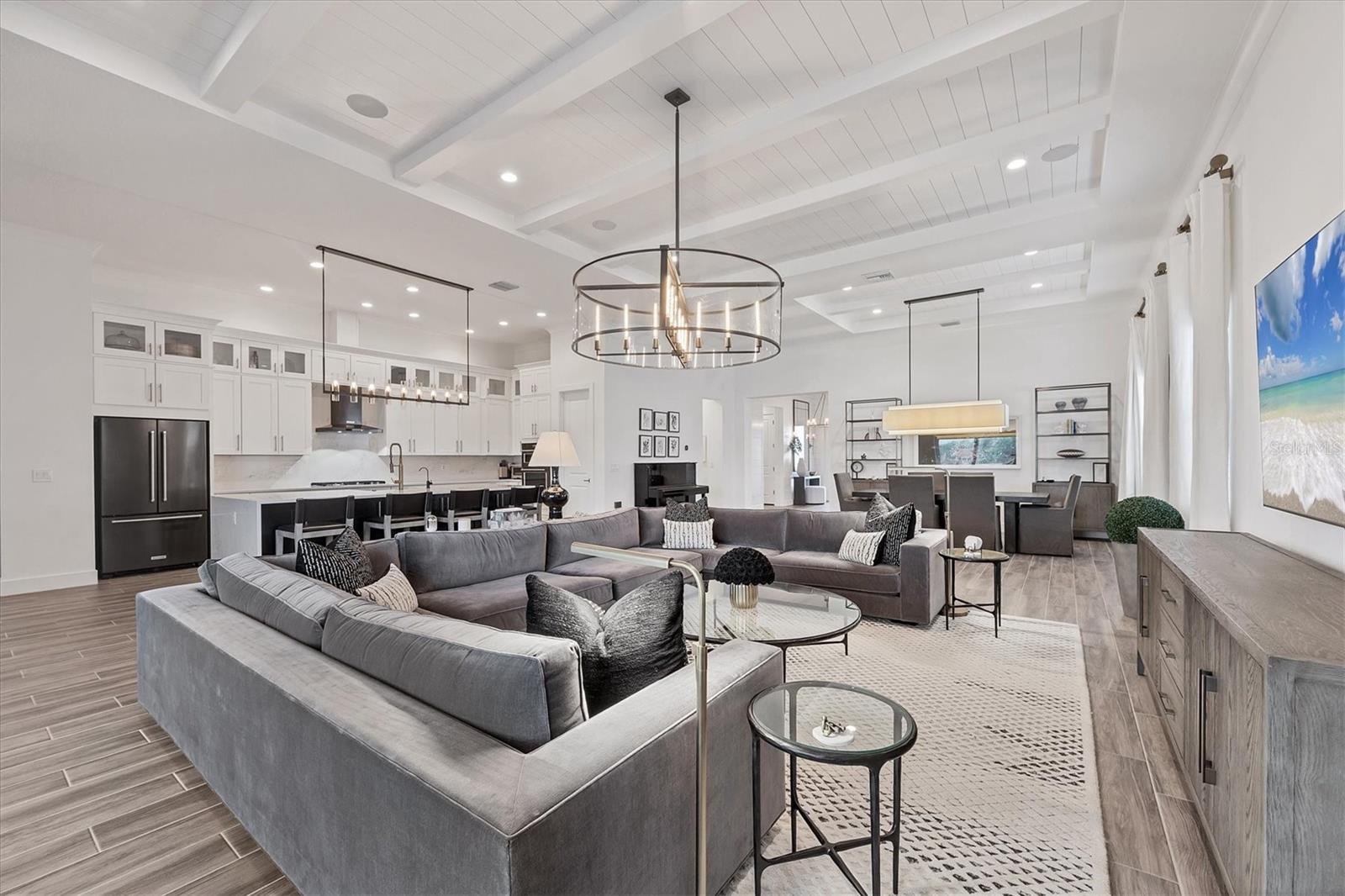 8195 REDONDA LOOP, LAKEWOOD RANCH, FL, 34202