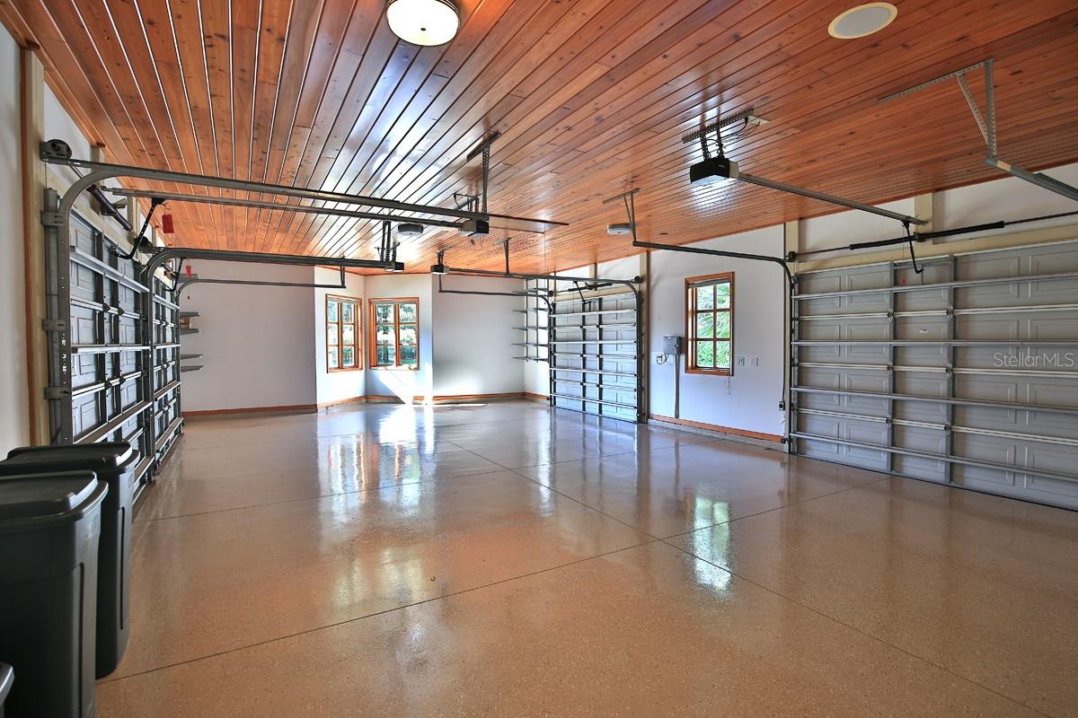 OM710059 Property Photo