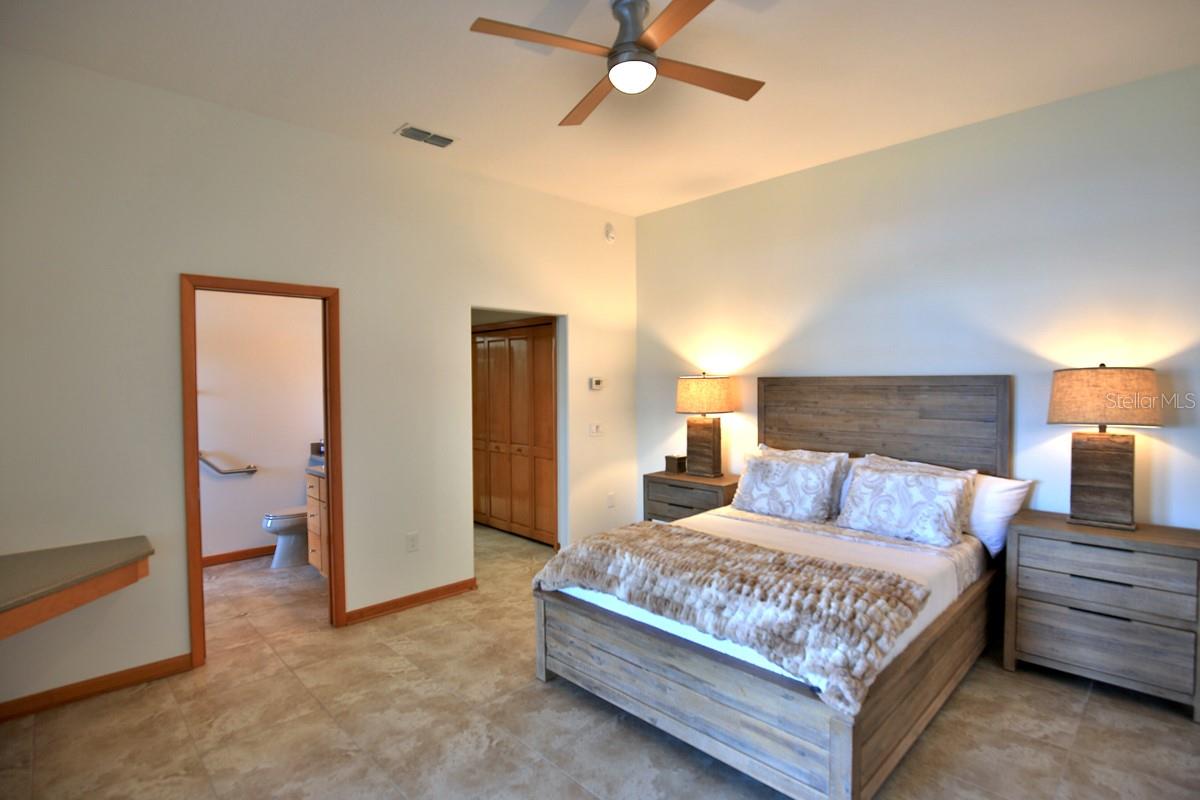 OM710059 Property Photo