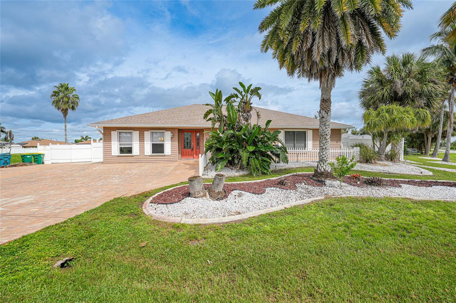 23366 LEHIGH AVE, PORT CHARLOTTE, FL, 33954