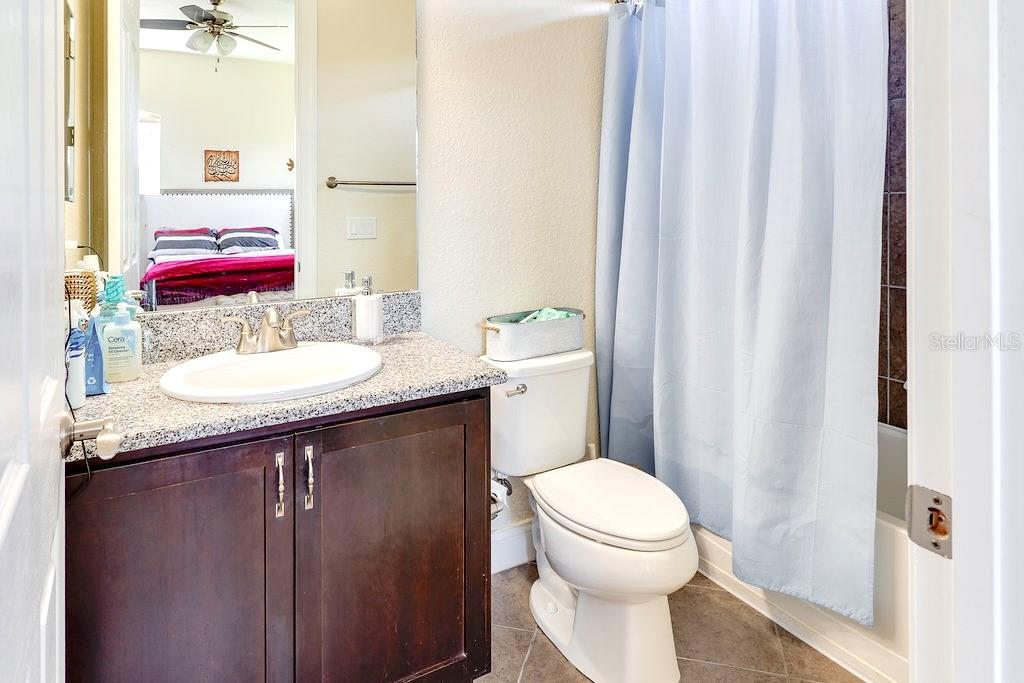 O6346484 Property Photo