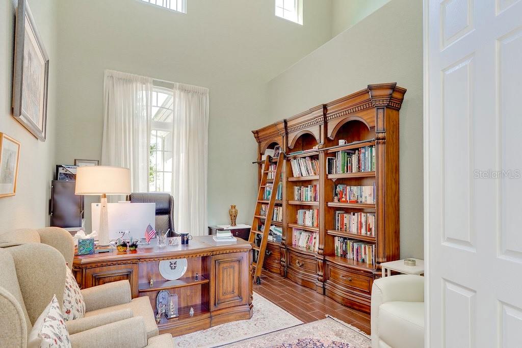 O6346484 Property Photo