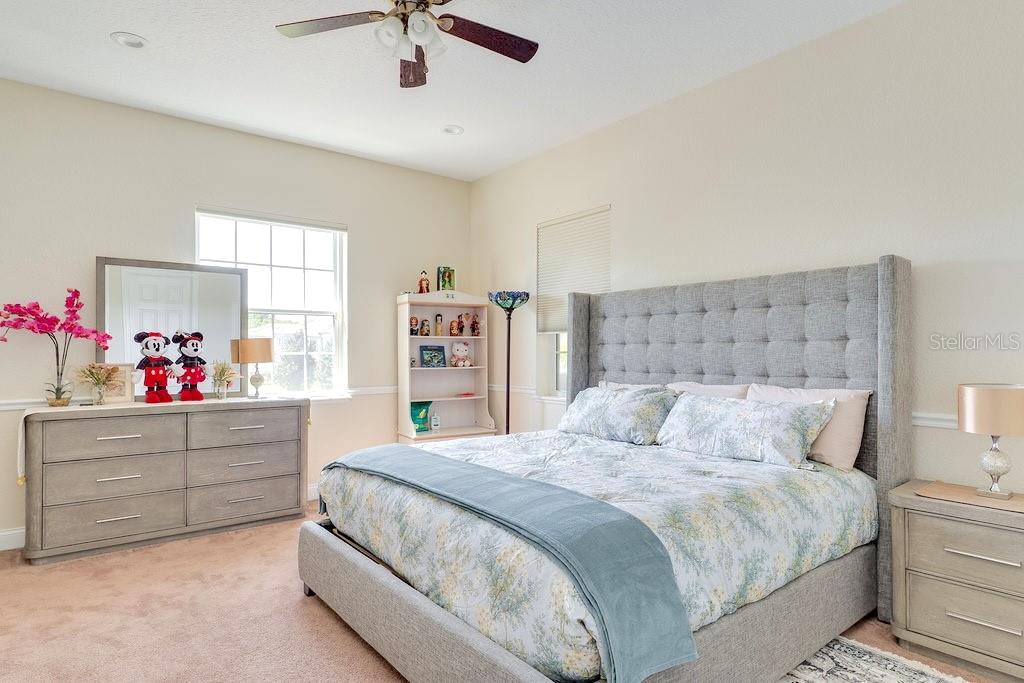 O6346484 Property Photo