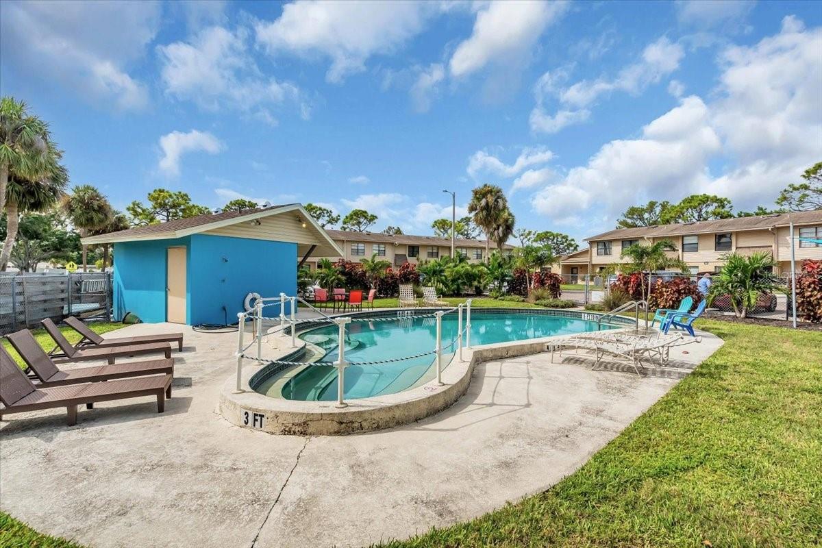 5314 36TH AVENUE CIR W #F3, BRADENTON, FL, 34209