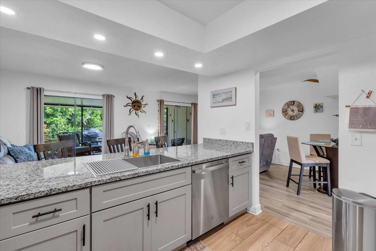 5314 36TH AVENUE CIR W #F3, BRADENTON, FL, 34209