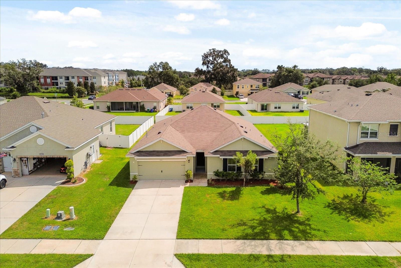 9735 PEPPER TREE TRL, WILDWOOD, FL, 34785