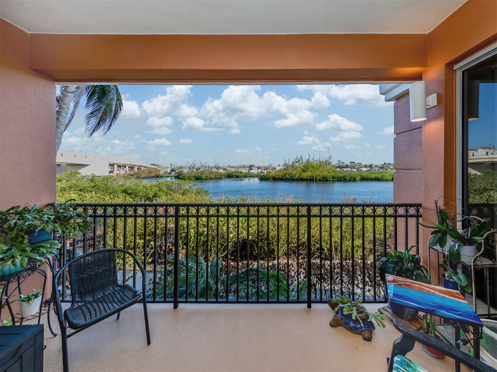 147 TAMPA AVE E #202, VENICE, FL, 34285