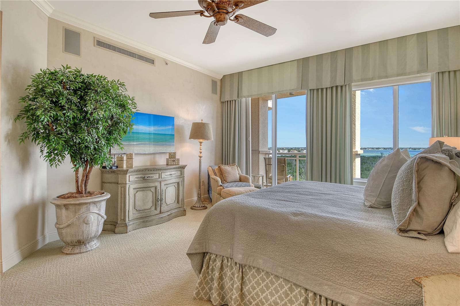 1300 BENJAMIN FRANKLIN DR #709, SARASOTA, FL, 34236