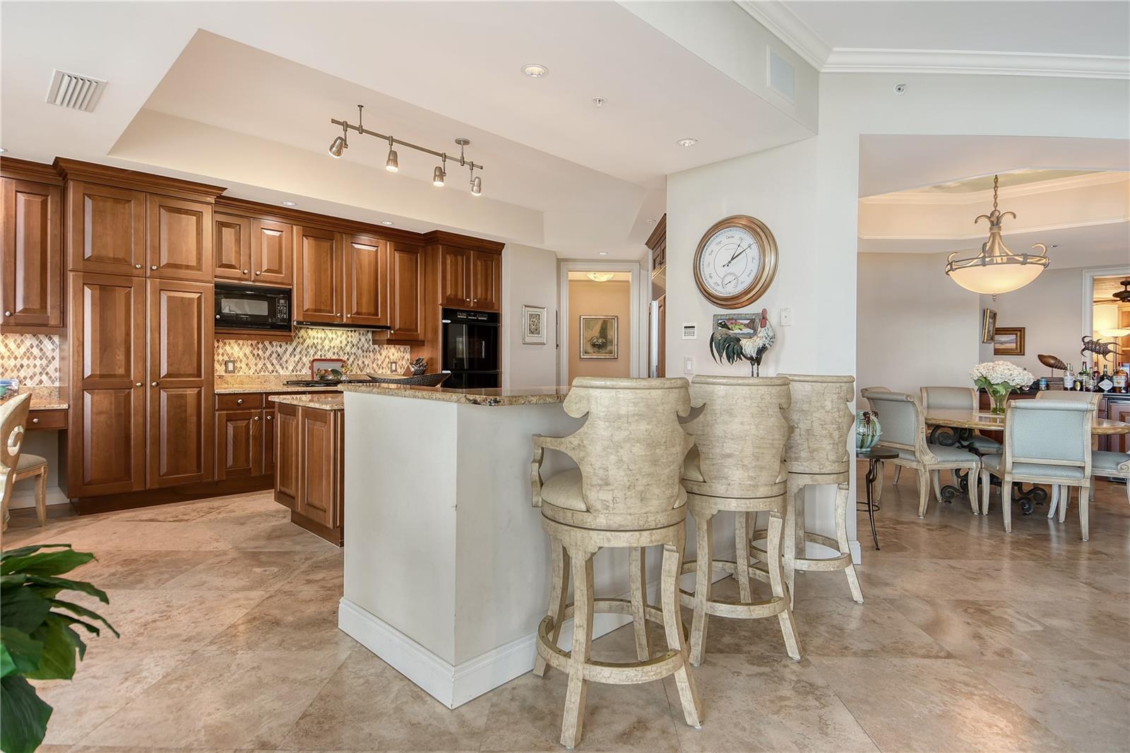 1300 BENJAMIN FRANKLIN DR #709, SARASOTA, FL, 34236