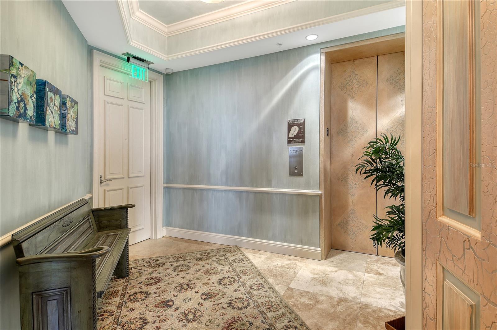 1300 BENJAMIN FRANKLIN DR #709, SARASOTA, FL, 34236